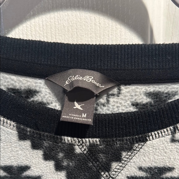 Eddie Bauer Black and White Crew Neck Sweater - Picture 2 of 4